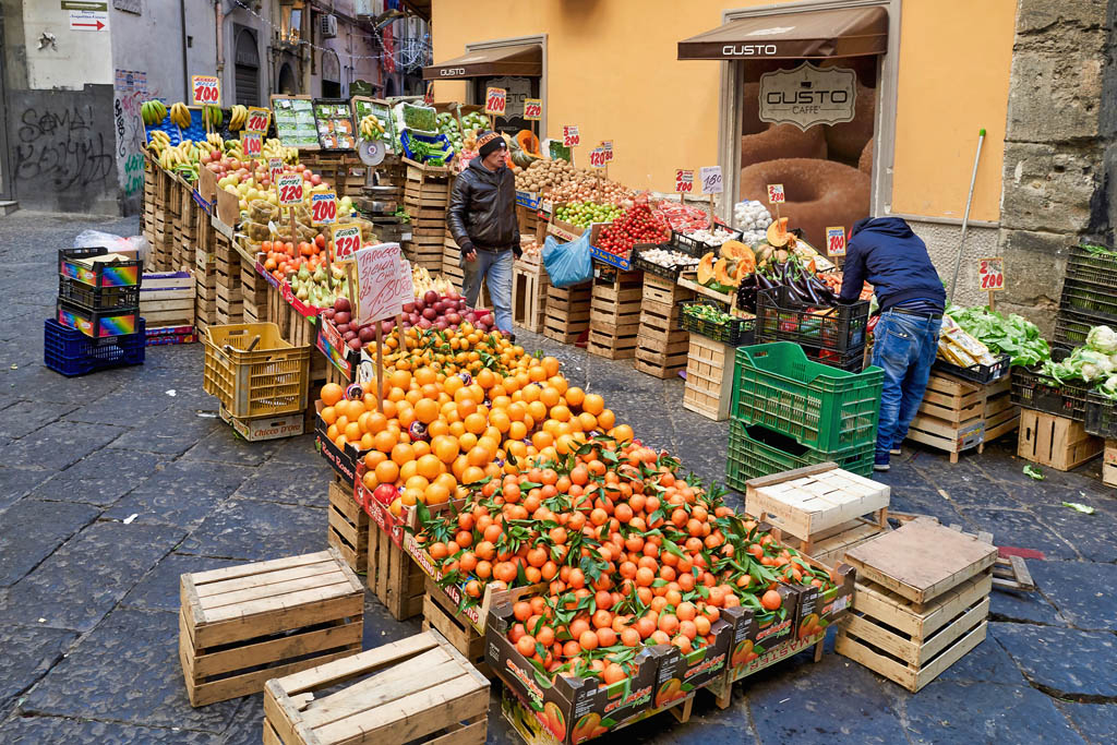 Fruit and vegetables for sale La Pignasecca MARCOBRIVIOPHOTOSHUTTERSTOCK - photo 9