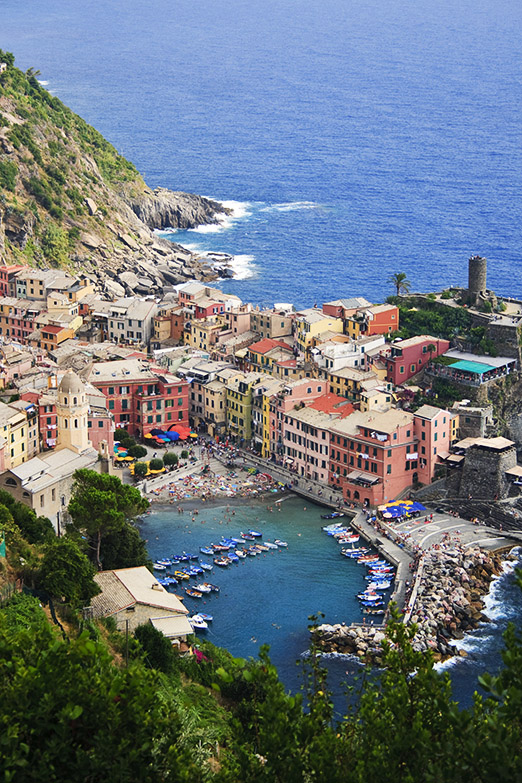 WEKWEK GETTY IMAGES Genoa Cinque Terre Top Sights Amazing walk along - photo 10