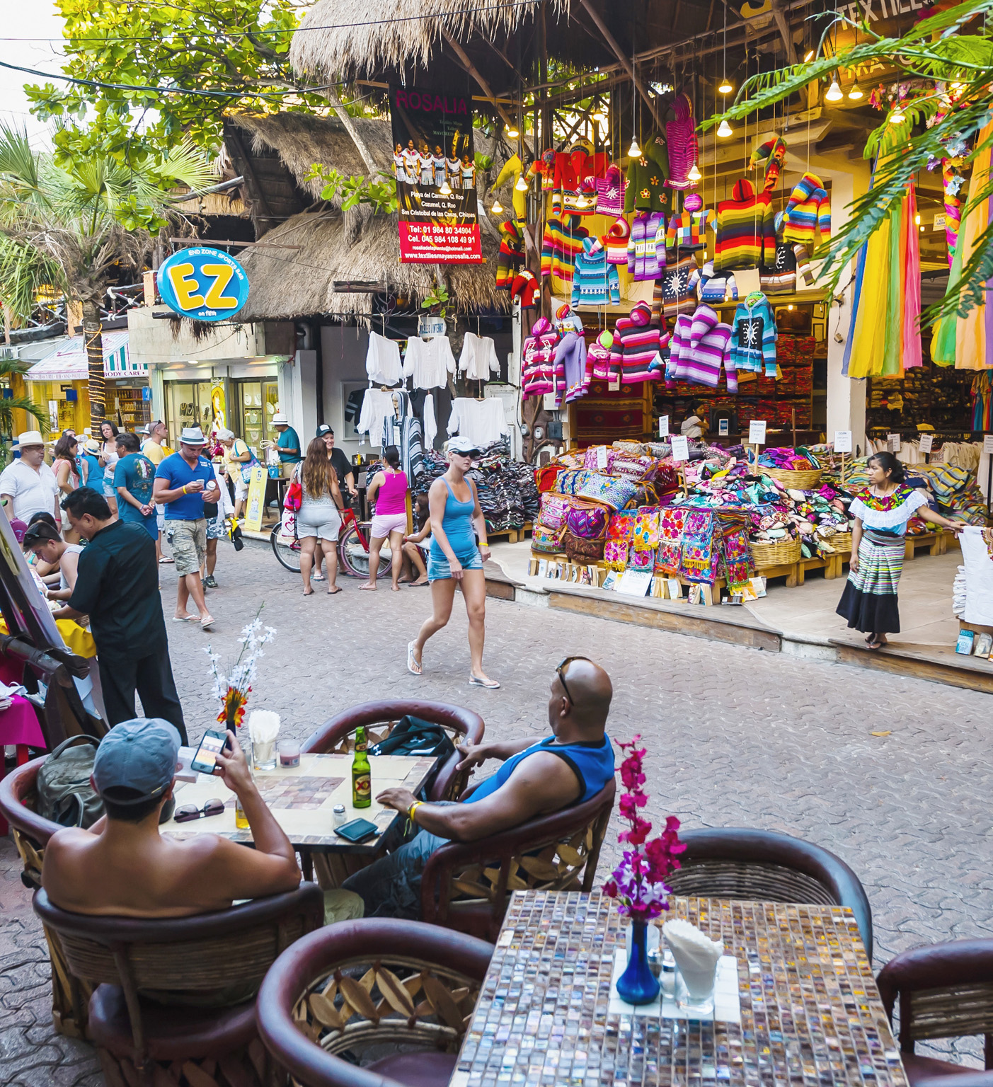 Playa del Carmens lively and colorful street life is just one of its many - photo 4