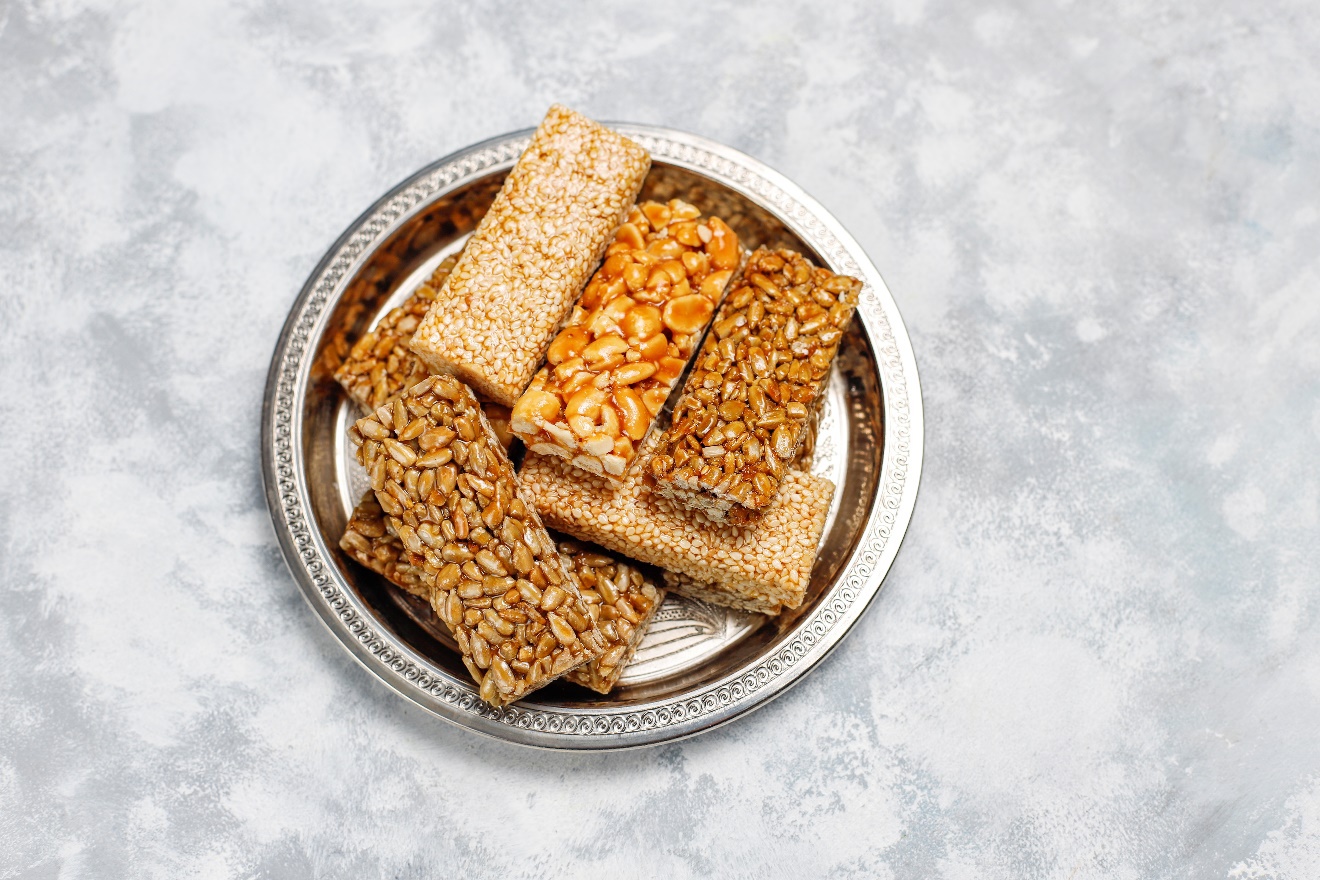 Granola bars are healthy snacks to get you started on a good day The typical - photo 6