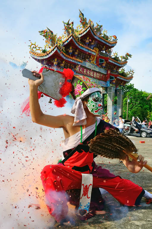 Festival performer TWOSPEEDS SHUTTERSTOCK Why I Love Taiwan By Piera - photo 8