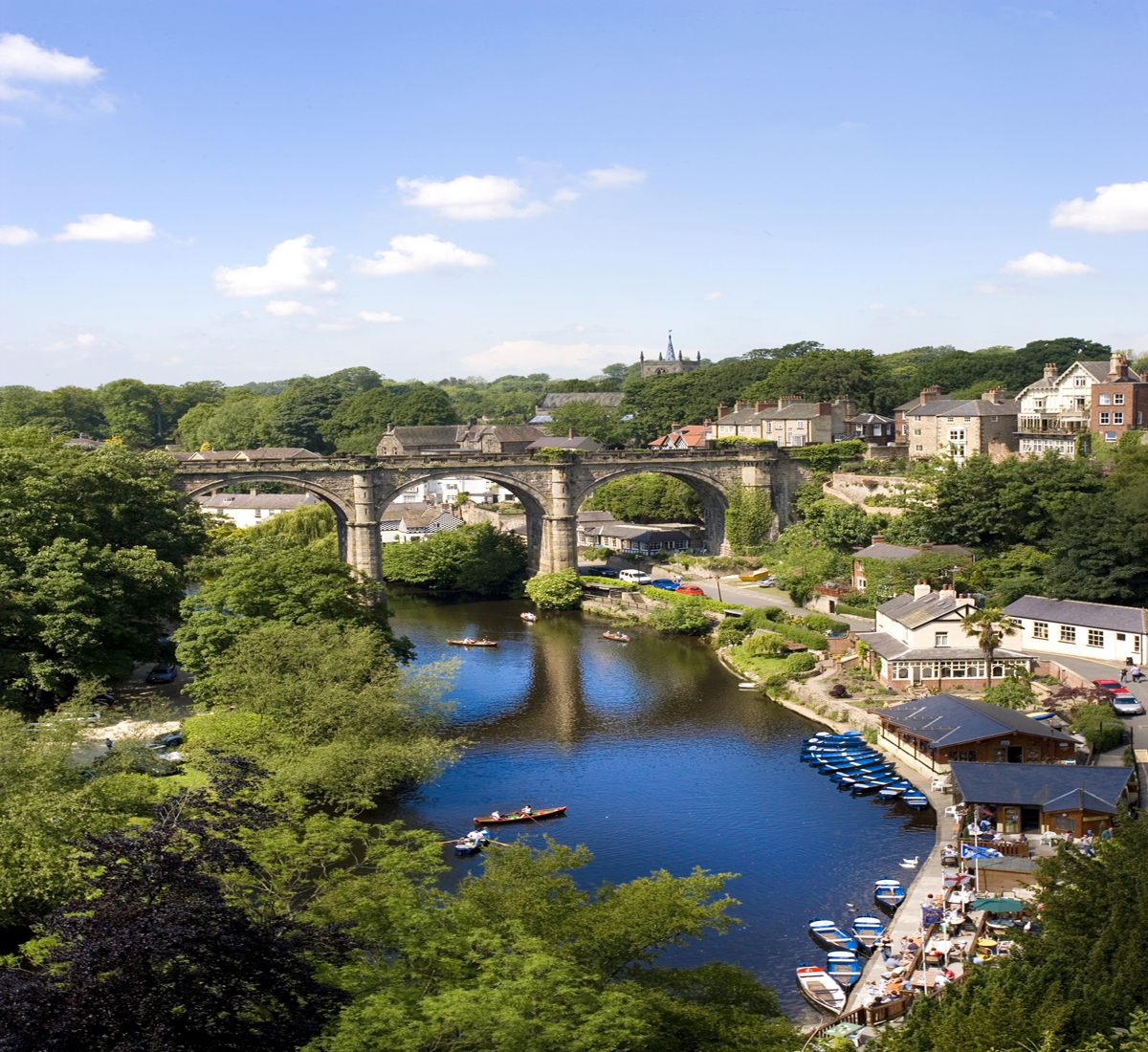 Getty Images BRIDGE OVER THE RIVER NIDD KNARESBOROUGH Contents iStock - photo 3