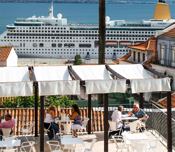 Portas do Sol restaurant iStock Best places for alfresco dining The best way to - photo 4