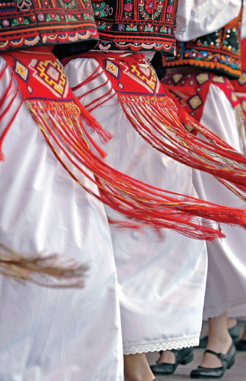 iStock ROMANIAN DANCERS IN TRADITIONAL COSTUME Contents iStock Introduction - photo 3