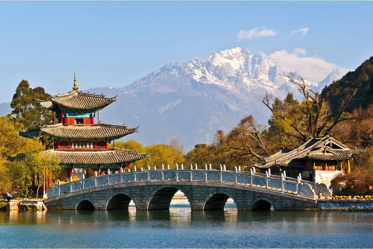 Top Attraction 5 Shutterstock Lijiang A lovely old village with a stunning - photo 8