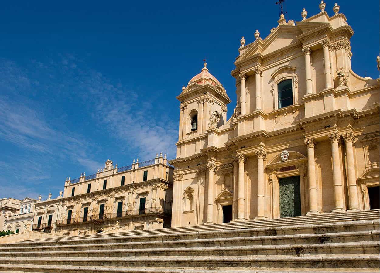 Baroque at its best Succumb to Sicilian Baroque in Noto Ragusa and other - photo 4