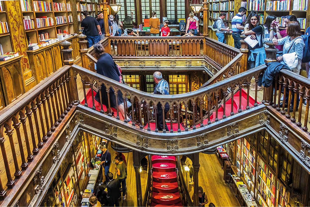 Top Attraction 8 Shutterstock Lello One of the worlds most beautiful - photo 11