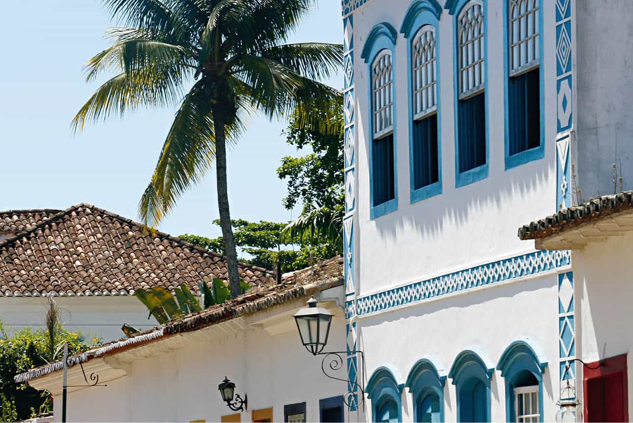 Paraty A masterpiece of colonial architecture and charm that is also home to - photo 10