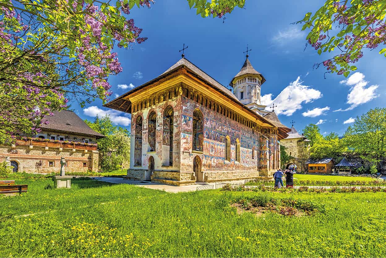 Sibiu A seductive labyrinth of cobbled piazzas pretty churches and medieval - photo 5