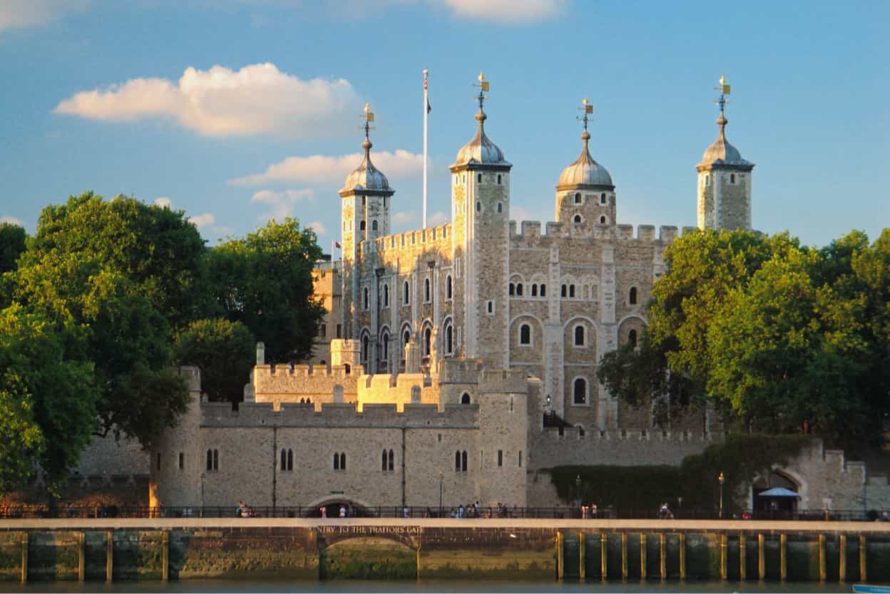 Tower of London With a colourful history dating back to 1078 this historic - photo 4