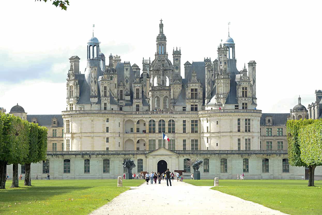 Loire Valley chteaux The lower valley of the River Loire is home to a string - photo 11