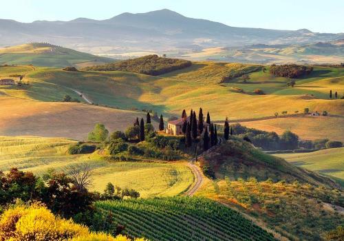 Life at our small Tuscan Village has always been very peaceful and serene - photo 2