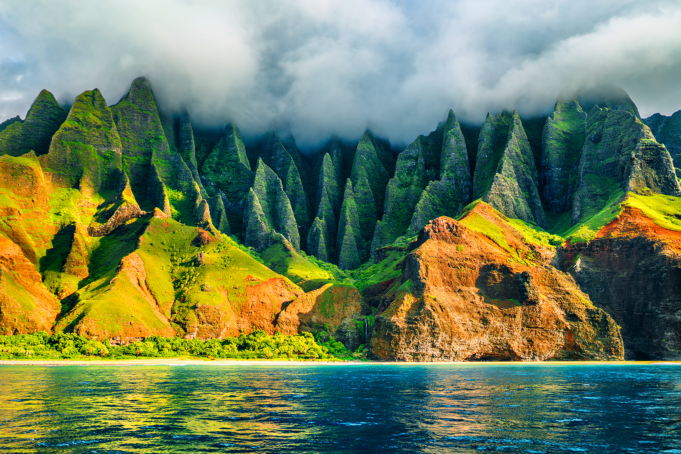 MARIDAVSHUTTERSTOCK GALYNA ANDRUSHKOSHUTTERSTOCK HAWAIIS TOP 12 PLAN - photo 6