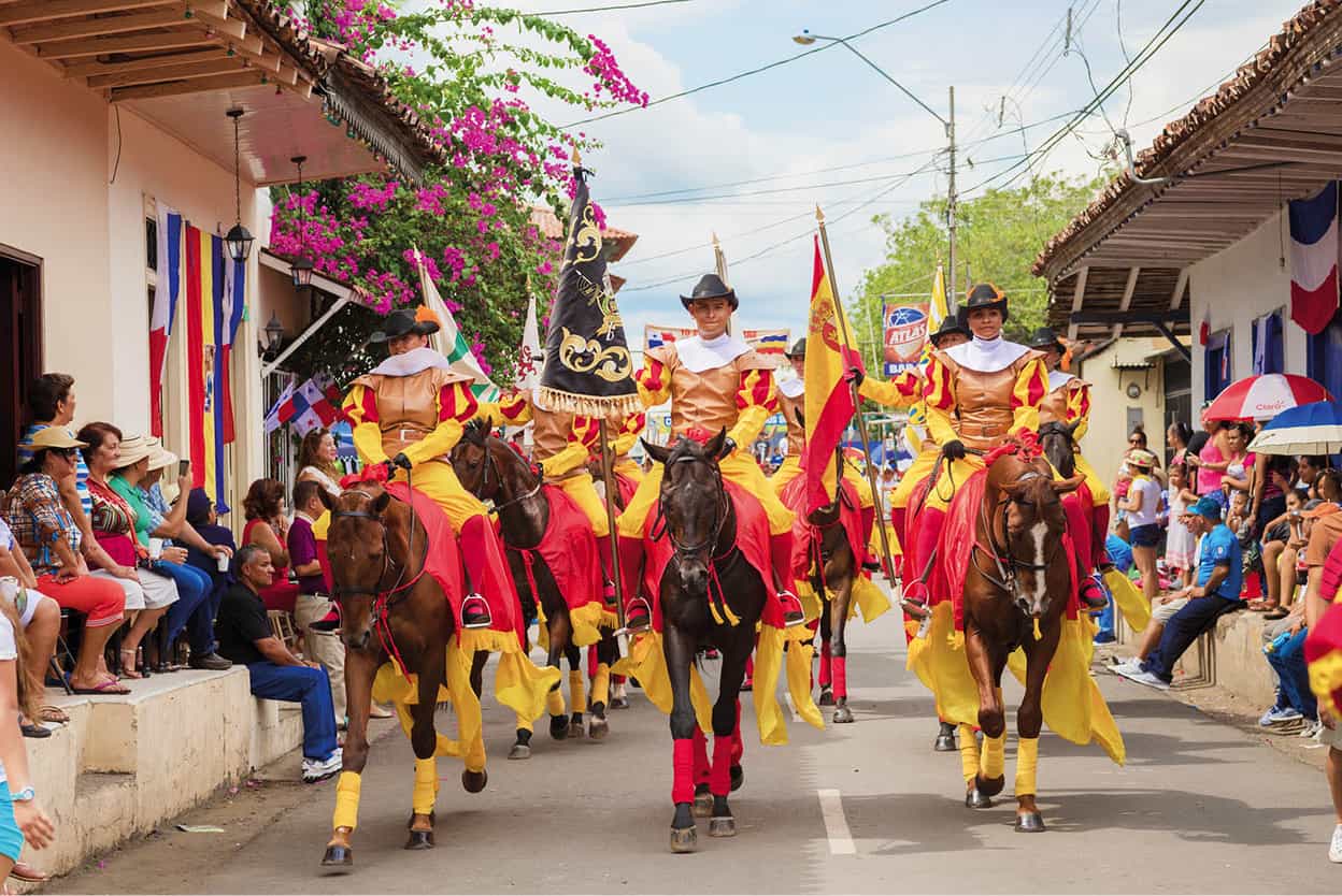 Partying in the Azuero From the seriously hedonistic Carnavales to the - photo 7