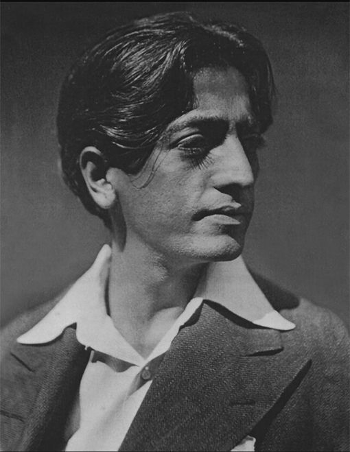 COLLECTED WORKS VOLUME 1 Photo J Krishnamurti ca 1935 by Edwin Gledhill - photo 1