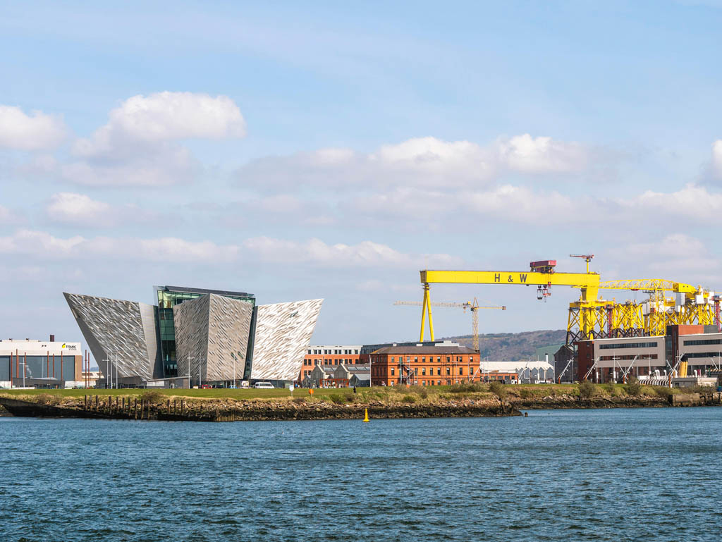 J OrrAlamy Stock Photo architect Eric Kuhne Belfast The Causeway - photo 4