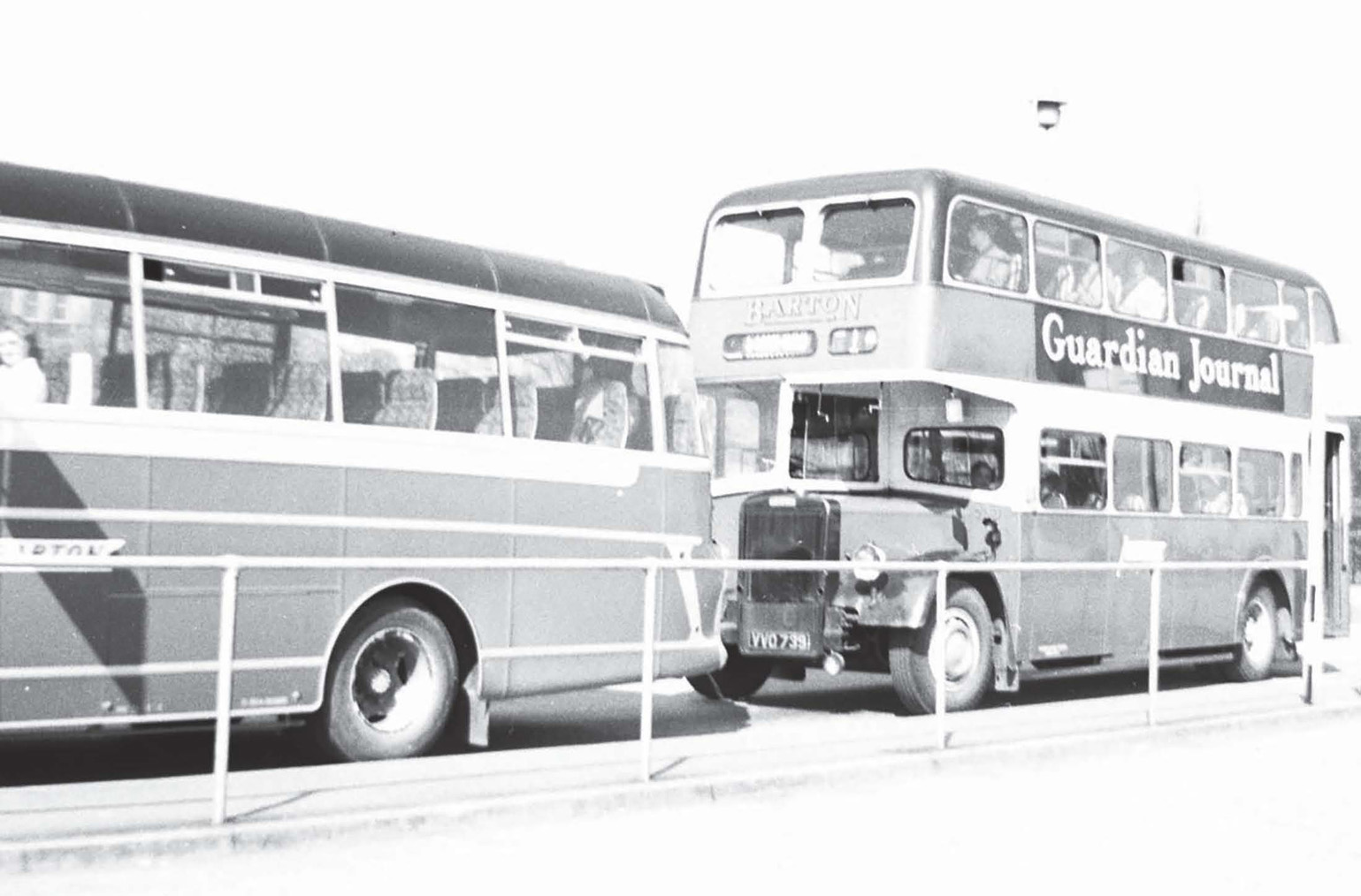 One of the best-known British independent bus and coach fleets was Barton of - photo 3