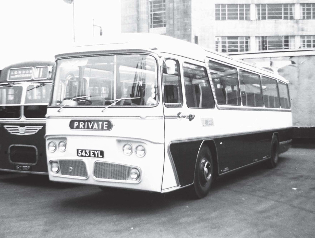 Seen at Victoria Coach Station on 26 April 1963 543EYL is a brand new AEC - photo 6