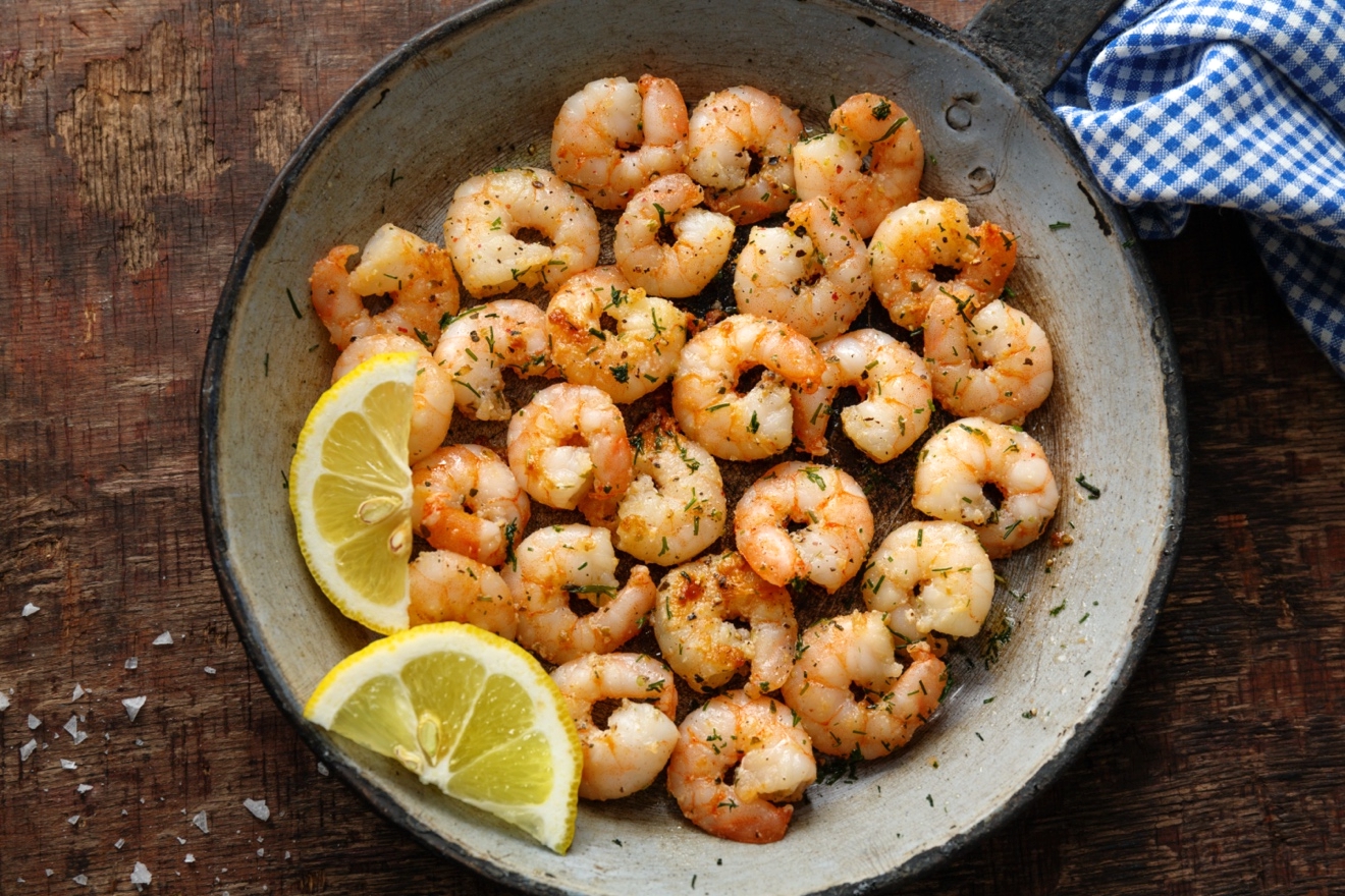 This easy shrimp dish is garlicky and buttery Not only is it delicious but it - photo 9