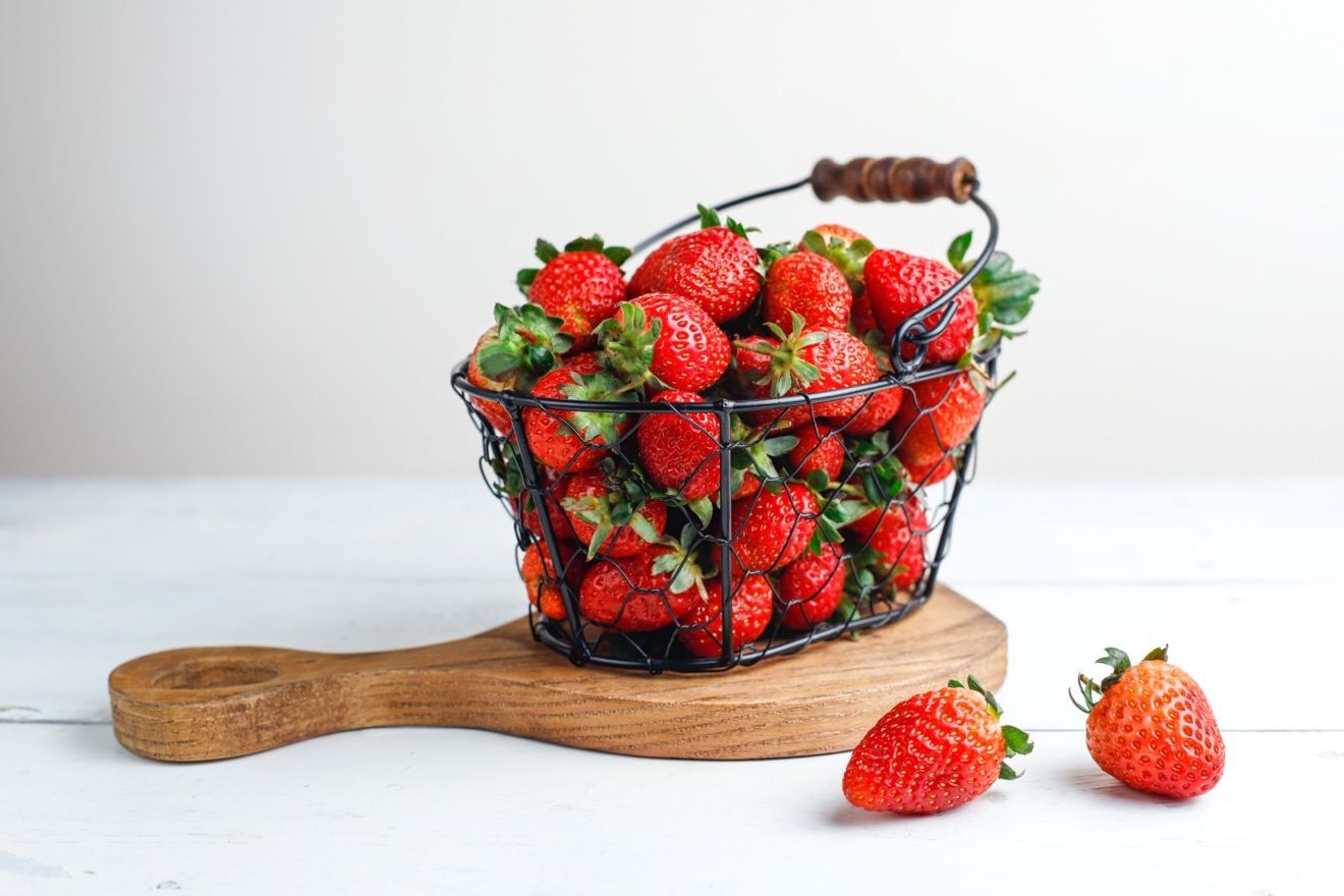 Total Time 1 hour 5 minutes Makes 4 Ingredients 8 oz fresh strawberries - photo 6