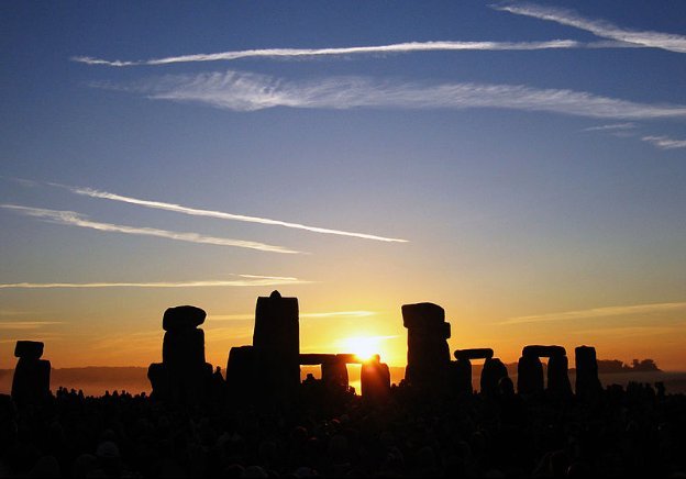 Stonehenge during the Summer Solstice in 2005 Stonehenge The interest that - photo 3