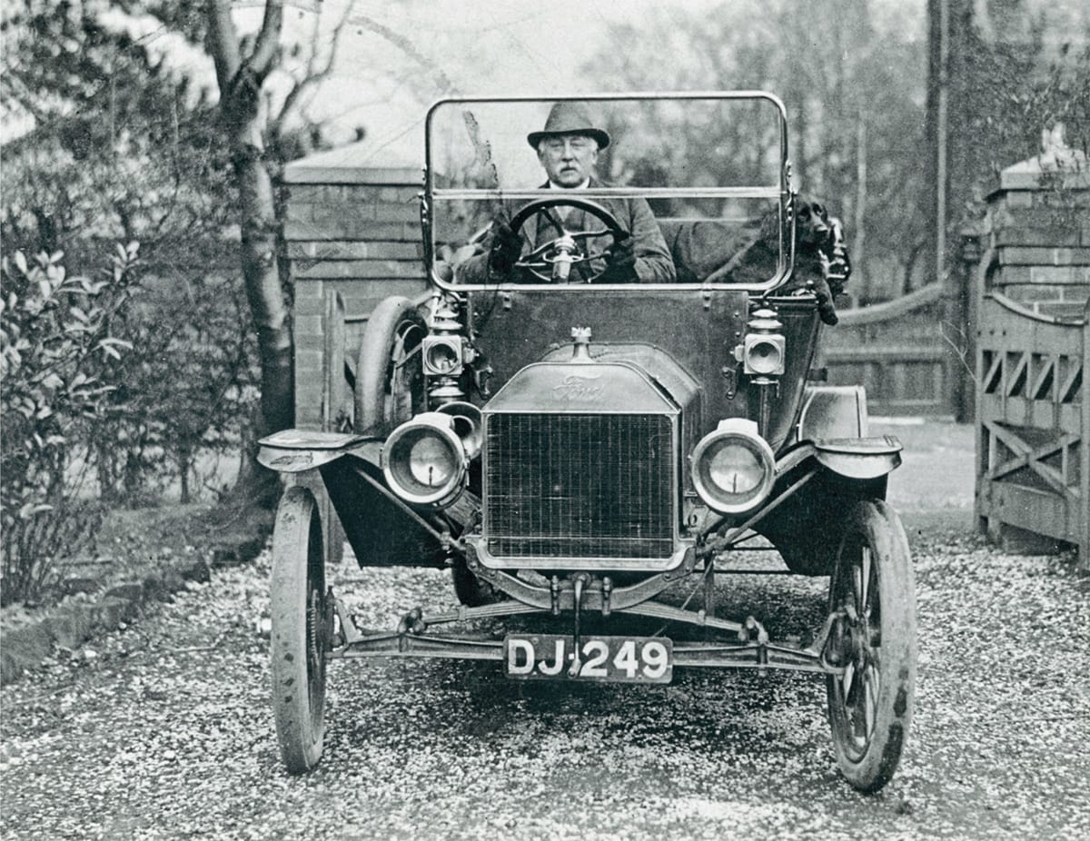 The Ford Model T was perfectly conceived for Americas rough roads with high - photo 9