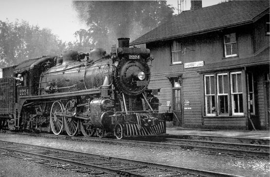 This photo taken in Sharbot Lake Ontario depicts the CPRs Van Horne Station - photo 6