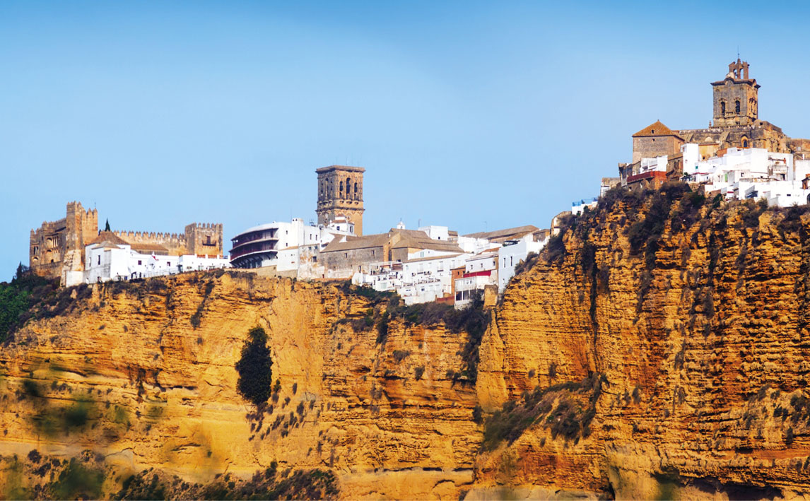 Arcos de la Frontera is dramatically situated on a cliff edge Day 3 - photo 5