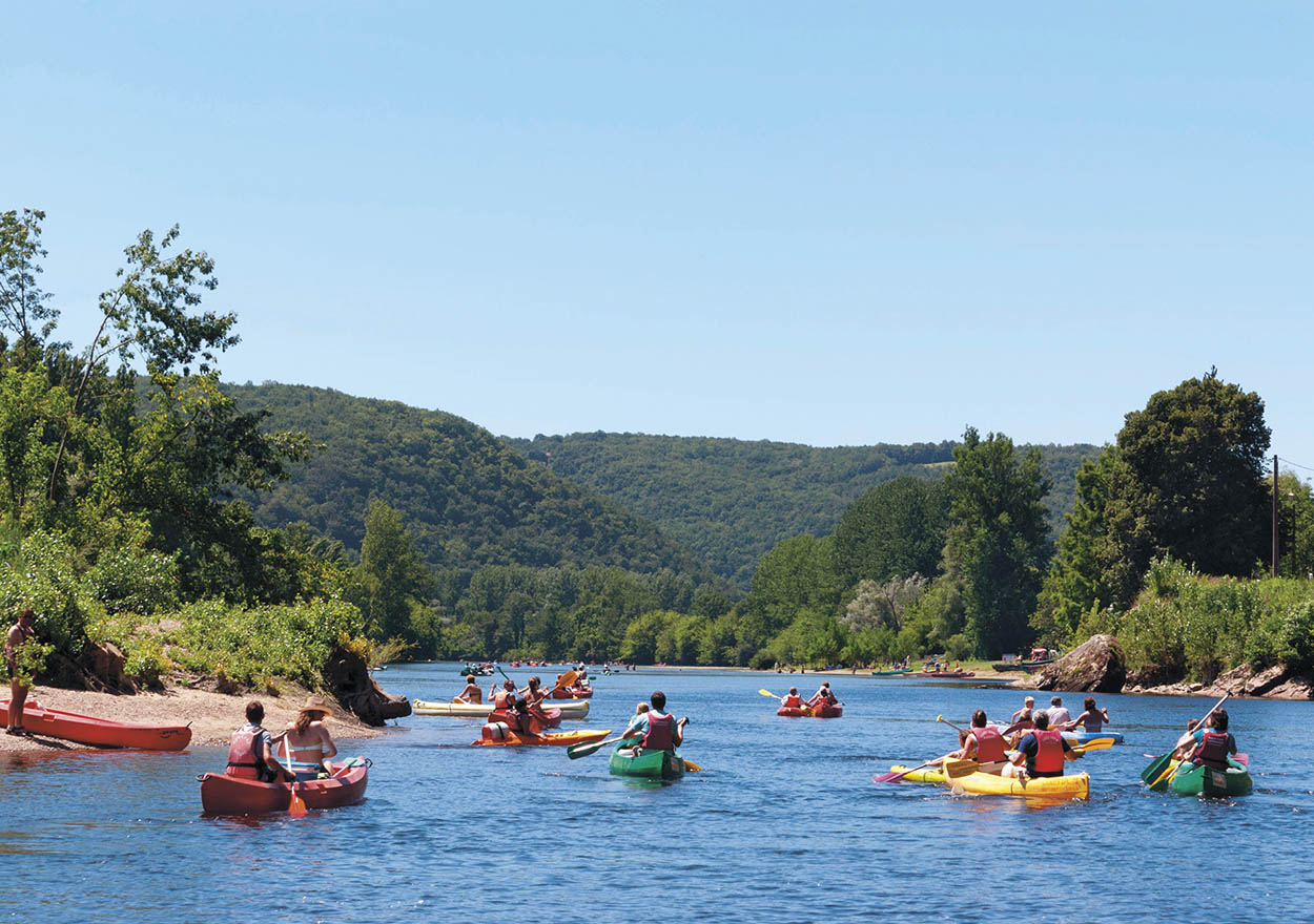 Canoeing on the Dordogne river Alamy Fact file The area covered by this - photo 3