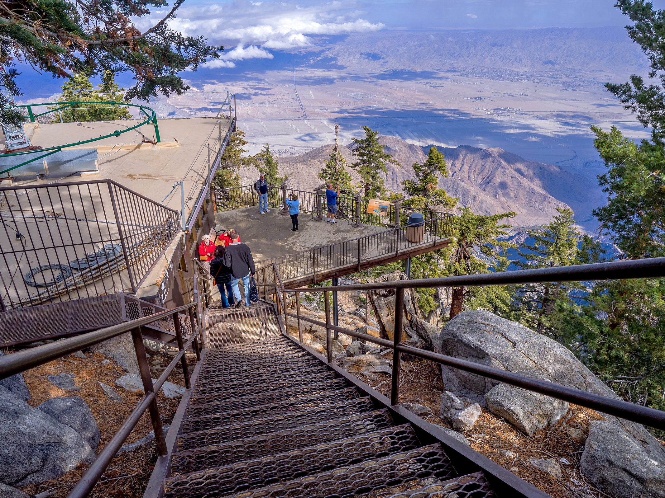 Palm Springs Aerial Tramway JEFF WHYTE SHUTTERSTOCK Disneyland Beloved - photo 7