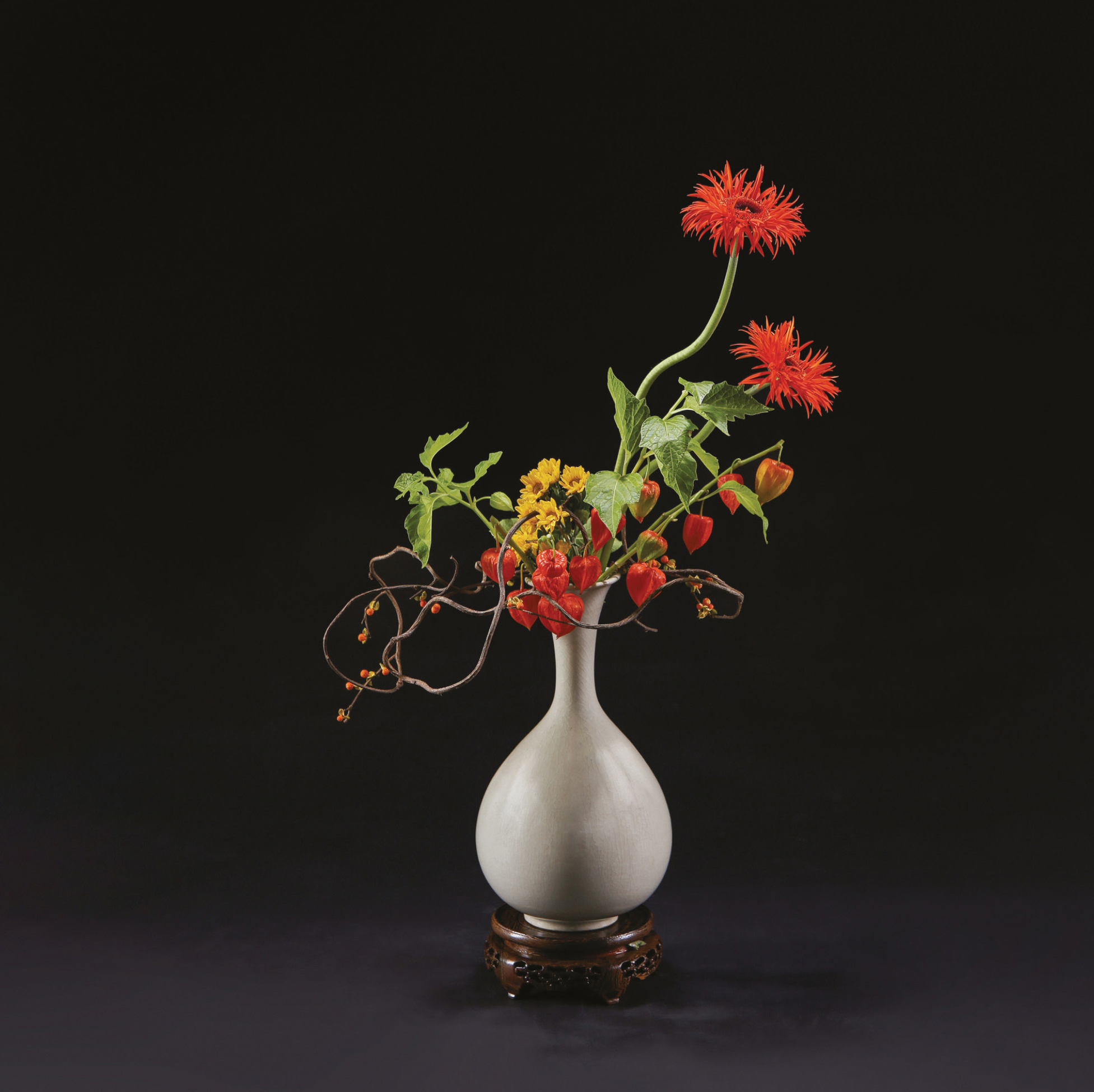 Cocoji Traditional Korean Flower Arrangement - photo 49