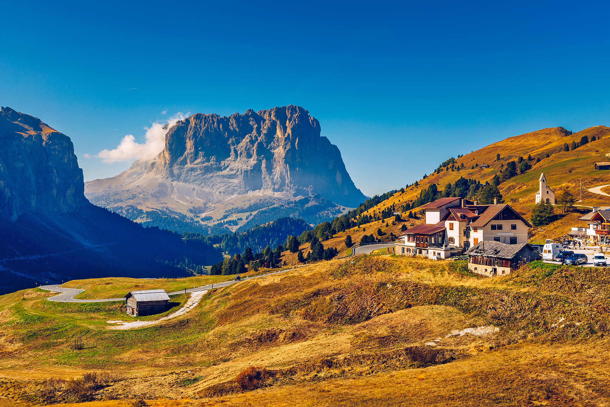 Cross through the ethereal high country of Parco Naturale Fanes-Sennes-Braies - photo 10