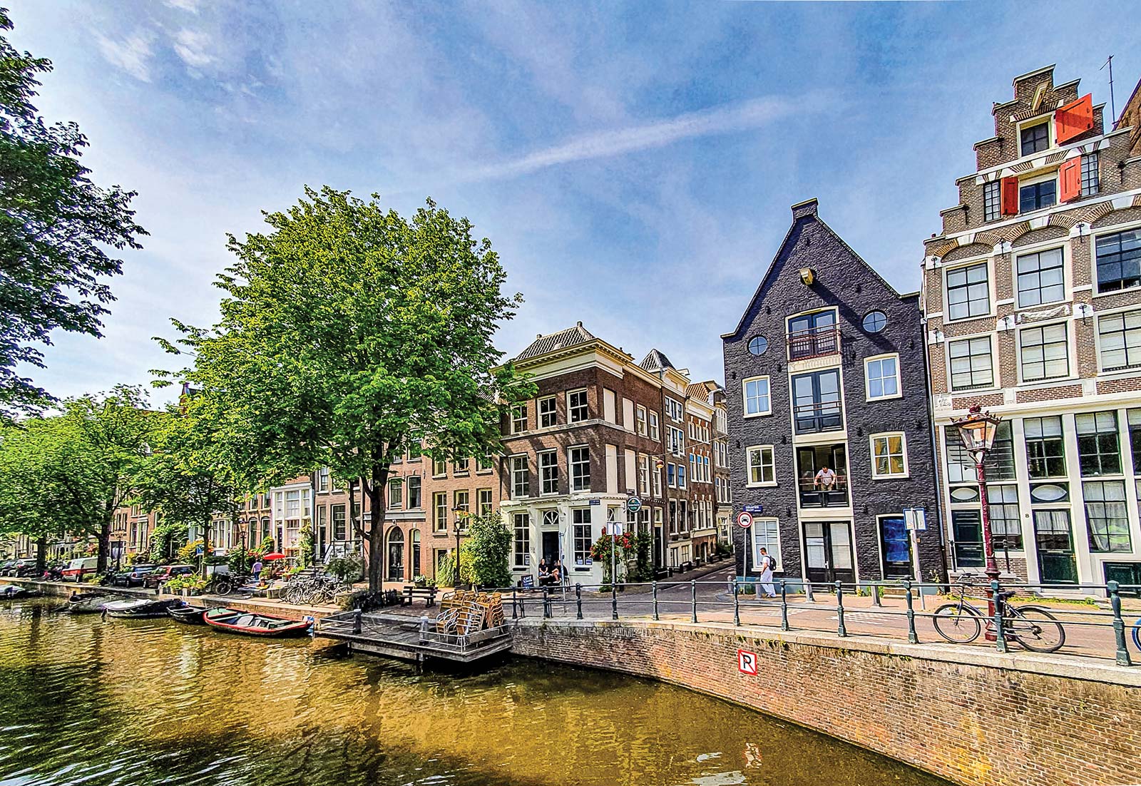 canal in De Jordaan Amsterdam The regions compactness and excellent public - photo 10