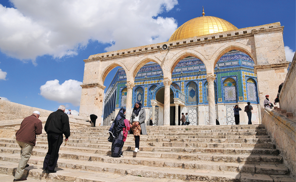 The holy Dome of the Rock shrine in Jerusalem is open only to Muslims - photo 4