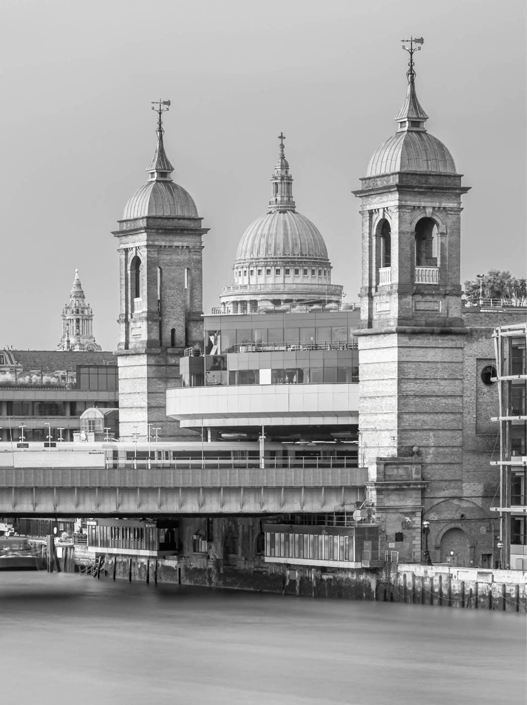 Cannon Street station from London Bridge with St Pauls Cathedral seen between - photo 26