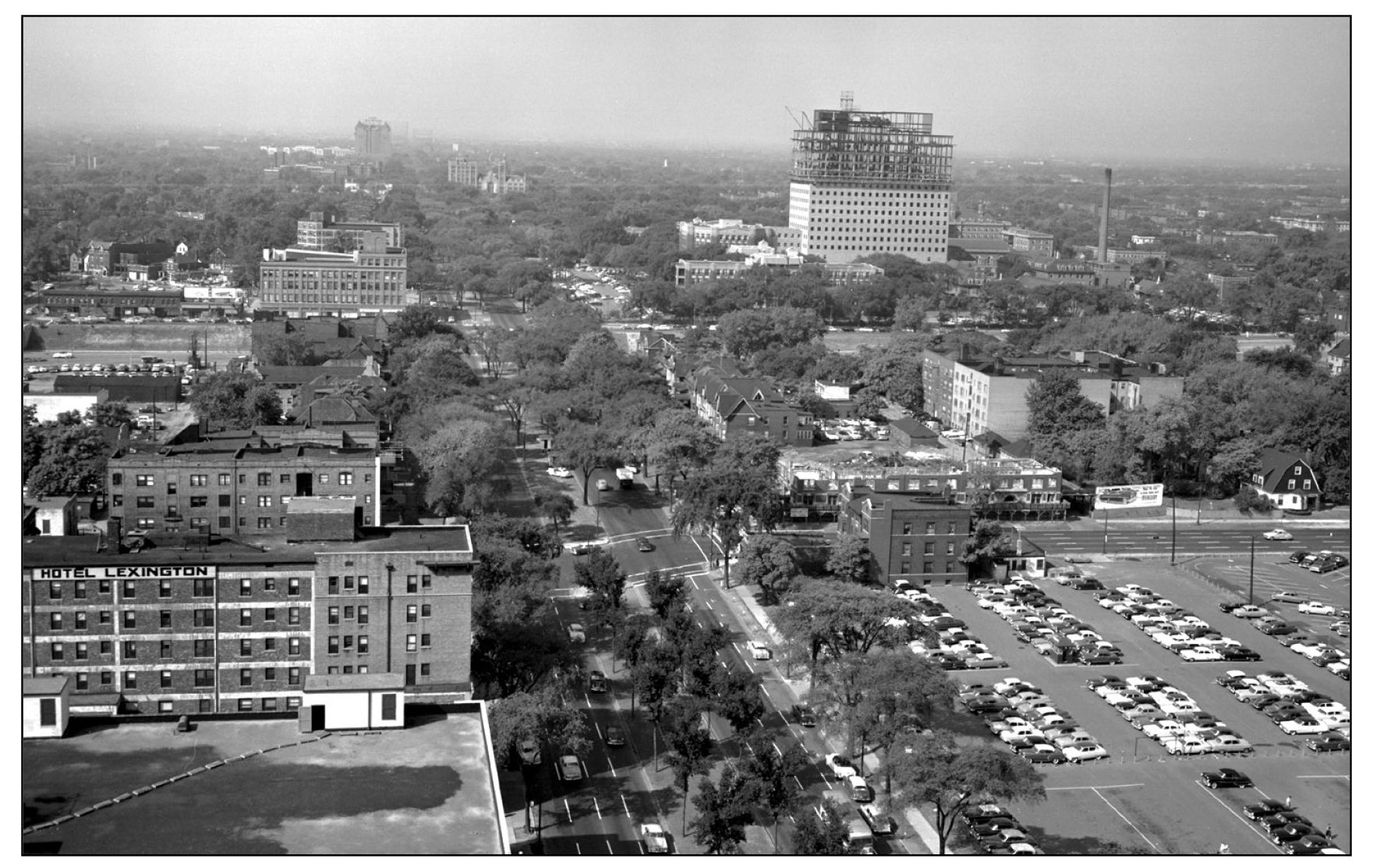 HENRY FORD HOSPITAL CLINIC BUILDING RISING A shortage of space and a growing - photo 12