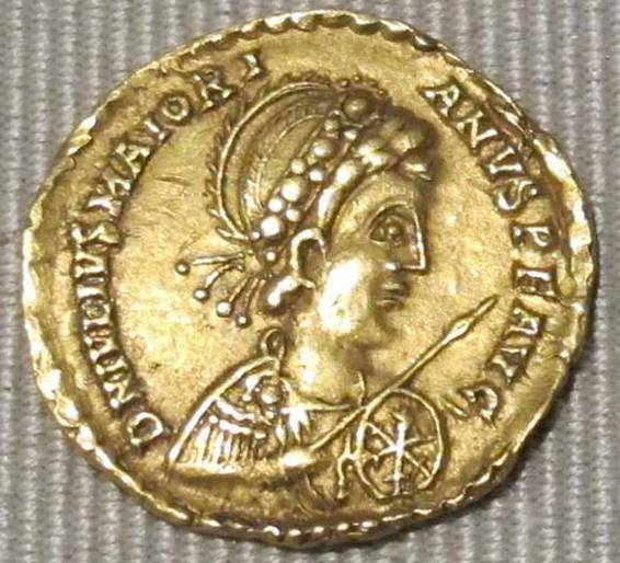 A coin of Majorian c 420-461 who was the Western Roman Emperor from 457 to - photo 9