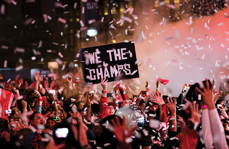 Pandemonium at Jurassic Park as Raptors fans celebrate the teams first NBA - photo 6