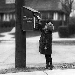 A child mails a letter November 1925 The Presence of the Past When I was - photo 8