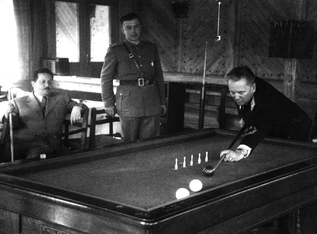 A game of pool at 15 Uika Street March 1950 Edvard Kardelj an unknown - photo 8