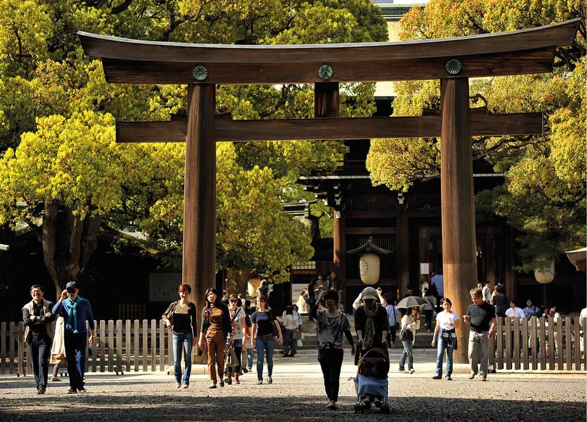 Escaping the crowds Meiji-jingus grounds Chris StowersApa Publications - photo 6