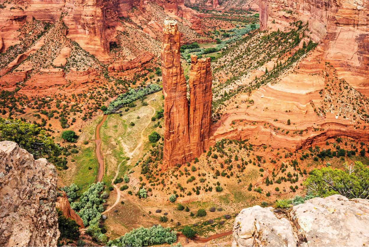 Canyon de Chelly This spectacular gorge lies in the heart of the Navajo - photo 9