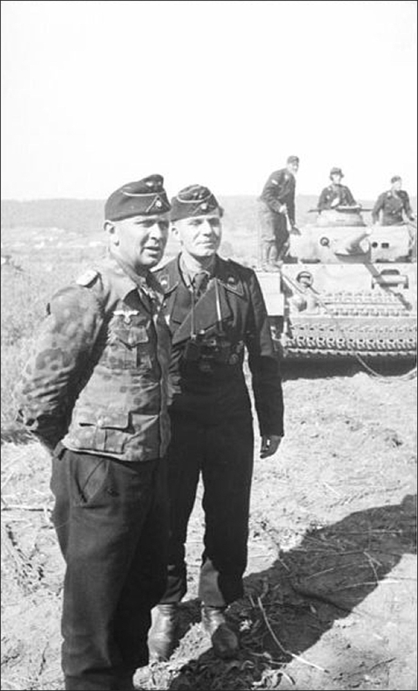 Adelbert Schulz Oberstleutnant der Panzertruppen Russia 1943 A Panzer - photo 3