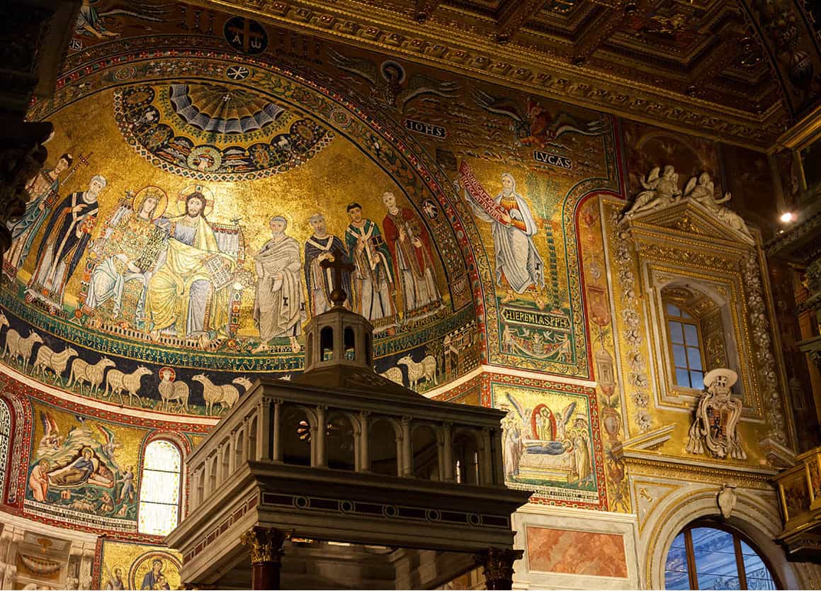 Art in churches Take in the spectacular mosaics of Santa Maria in Trastevere - photo 4