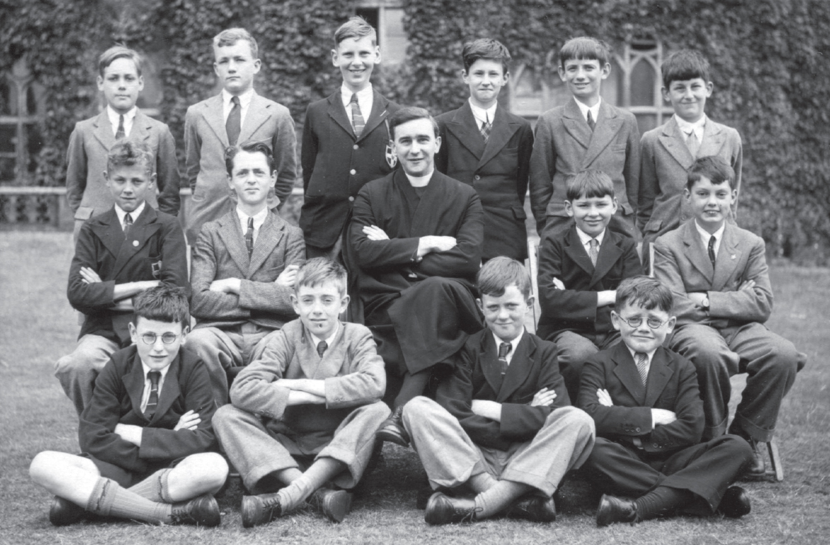 Father Murrays class Wimbledon College the author is first left back row - photo 3