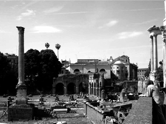 Figure 01 The Roman Forum A crossroads in space and time With the turn of the - photo 2