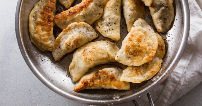 Polands version of dumplings knish pelmeni borscht pirozhki raviolis - photo 3