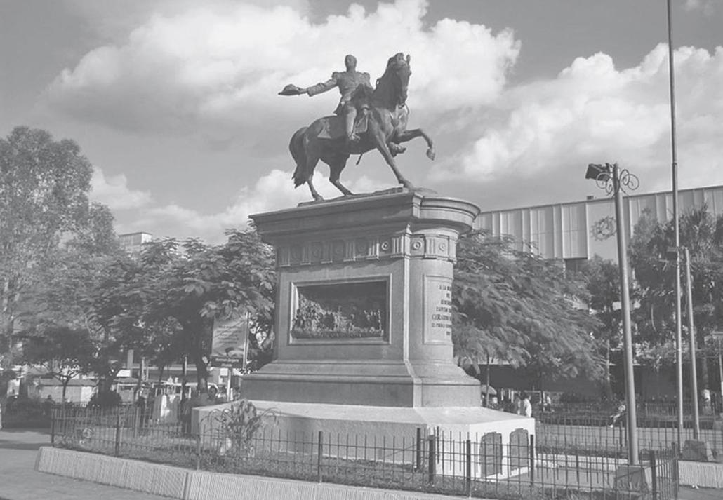 Statue to national hero Gerardo Barrios president of El Salvador 185963 - photo 3