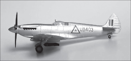 A model of the Burma Spitfire F LIGHT C RAFT 15 Lance Cole First - photo 1