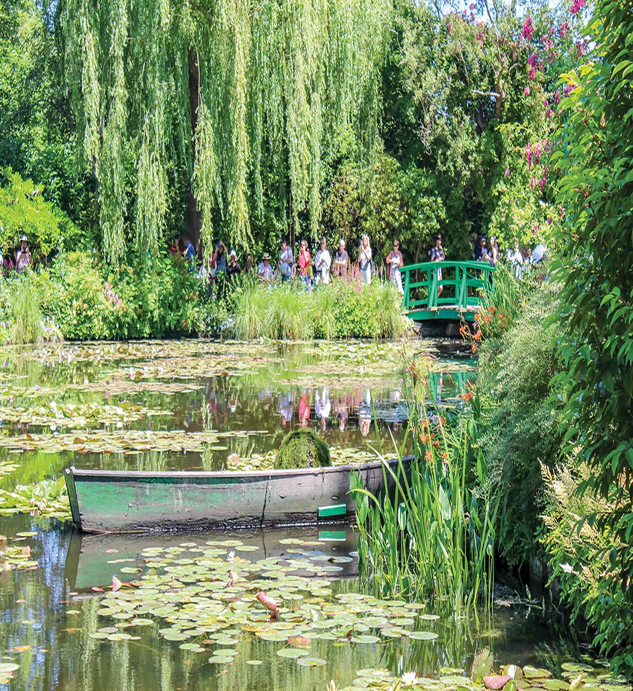 Monets Water Garden in Giverny Getting lost in the half-timber - photo 13